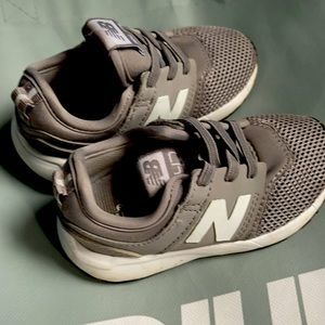 Toddler New Balance runners - 6